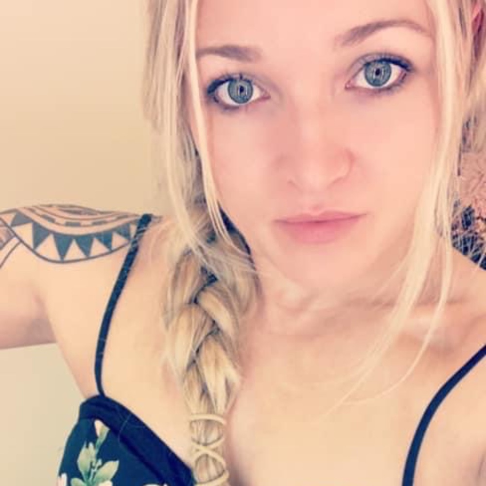 Meet your Posher, Amanda